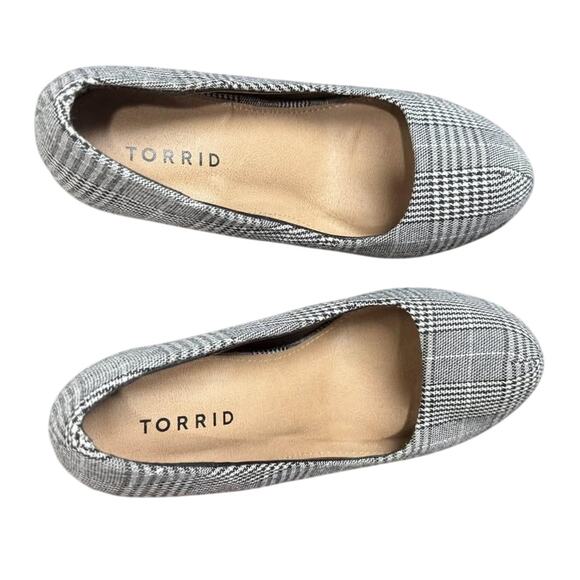 Women's Torrid Grey Platform High Heels - Size 6.5 - NWOT - Picture 5 of 6
